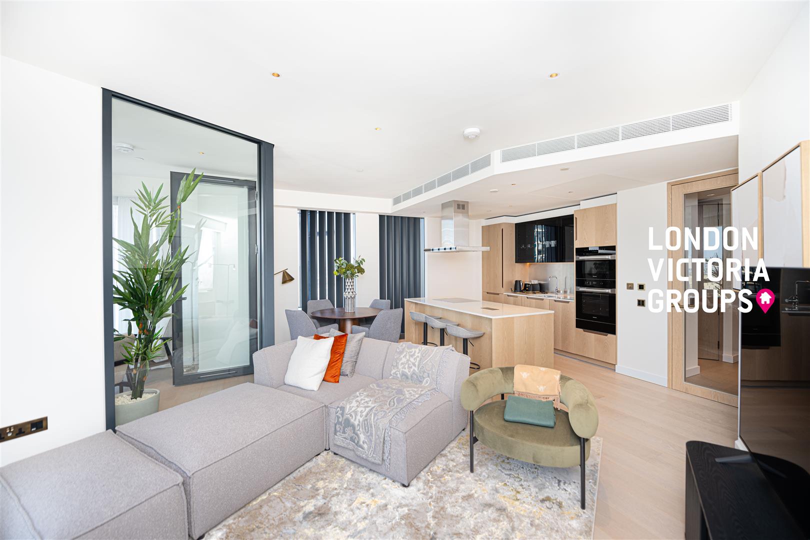 2 bed property in River Park Tower, 1 Nine Elms Lane, LONDON